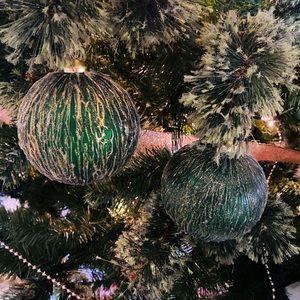 ✨2/$40✨ Two Green/Gold Shiny Christmas Ornaments 🎄